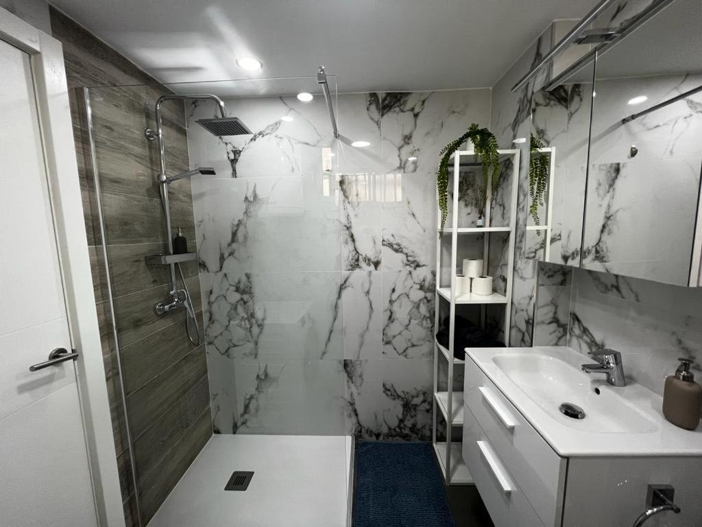 Lux Apartment By Namaste Elite Torremolinos Exterior photo