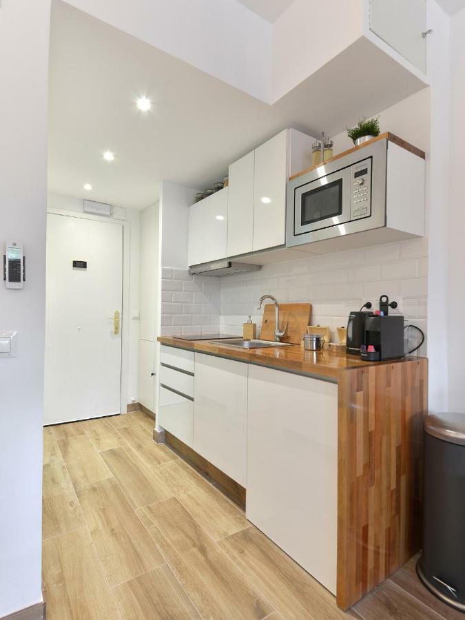 Lux Apartment By Namaste Elite Torremolinos Exterior photo